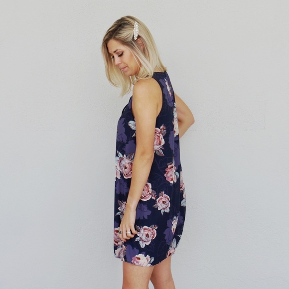 navy floral dress - Picture 5 of 5